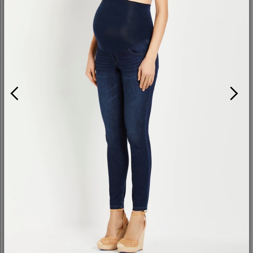 NWT Jessica Simpson maternity jeggings